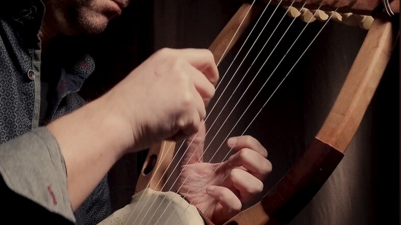 (video) Sonata for ancient greek Lyre, by Garry DW Judd